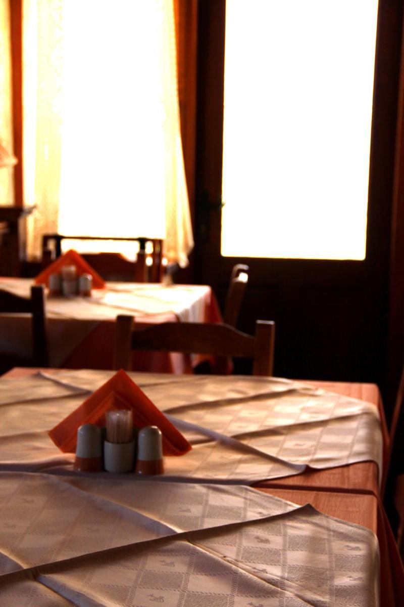 Rizoma Guesthouse Mikrón Khoríon Extérieur photo